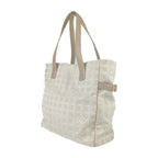 Chanel Tote New Travel GM Beige Canvas Leather Shoulder Bag — view 2