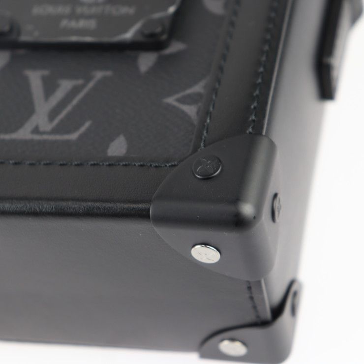 Louis Vuitton Vertical Trunk Wearable Wallet Shoulder Bag Leather — view 5
