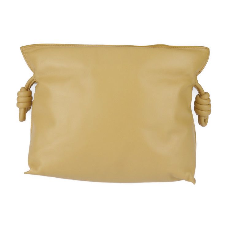 Loewe Flamenco Clutch Puffer Shoulder Bag A411 Fc1 X67 Calfskin Leather Camel — view 3