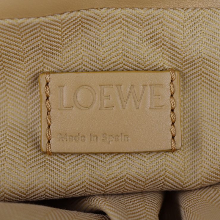 Loewe Flamenco Clutch Puffer Shoulder Bag A411 Fc1 X67 Calfskin Leather Camel — view 9