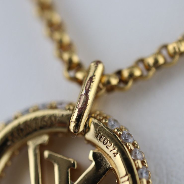 Louis Vuittone By Night Necklace Metal Rhinestone Gold Circle Pendant — view 7
