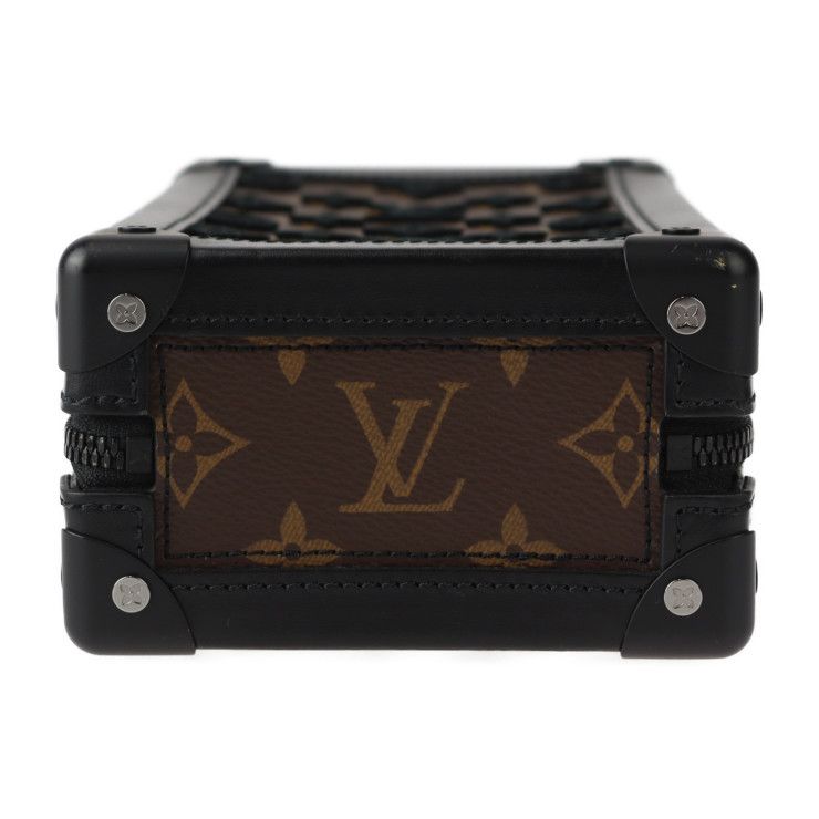 Louis Vuitton Vertical Soft Trunk Shoulder Bag Leather Monogram Tuftage — view 4