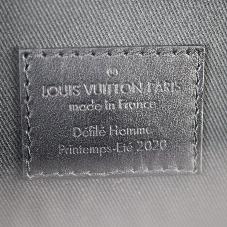 Louis Vuitton Vertical Soft Trunk Shoulder Bag Leather Monogram Tuftage — view 9