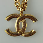 Chanel Necklace Coco Mark Gold Pink Metal Super — view 5