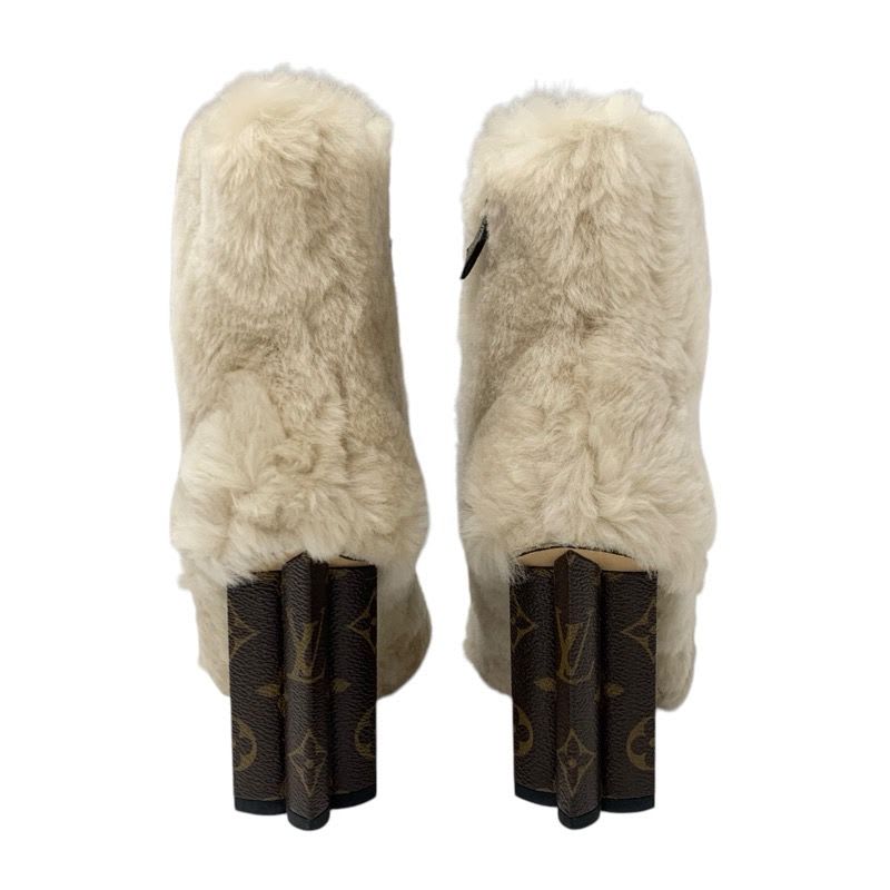 Louis Vuitton Silhouette Line Monogram Boots Short Shoes Fur Leather — view 5