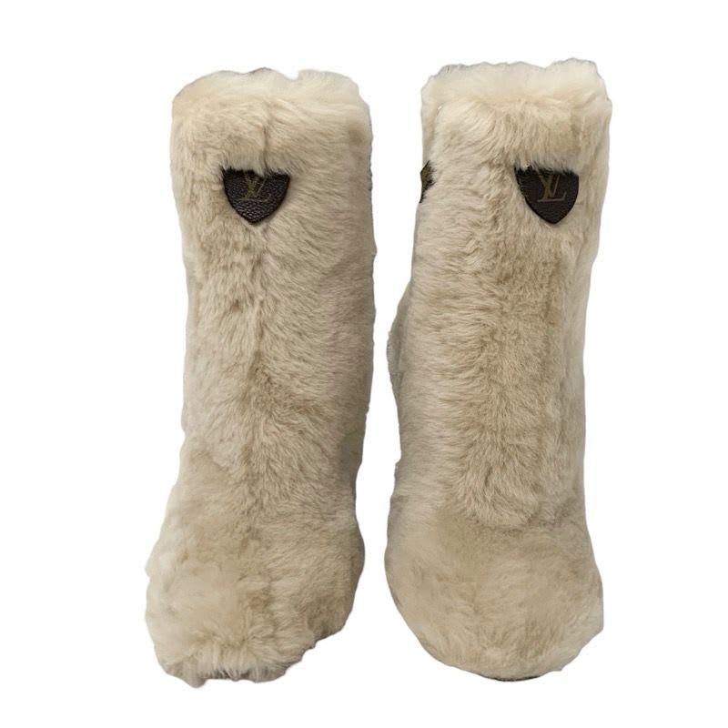 Louis Vuitton Silhouette Line Monogram Boots Short Shoes Fur Leather — view 2