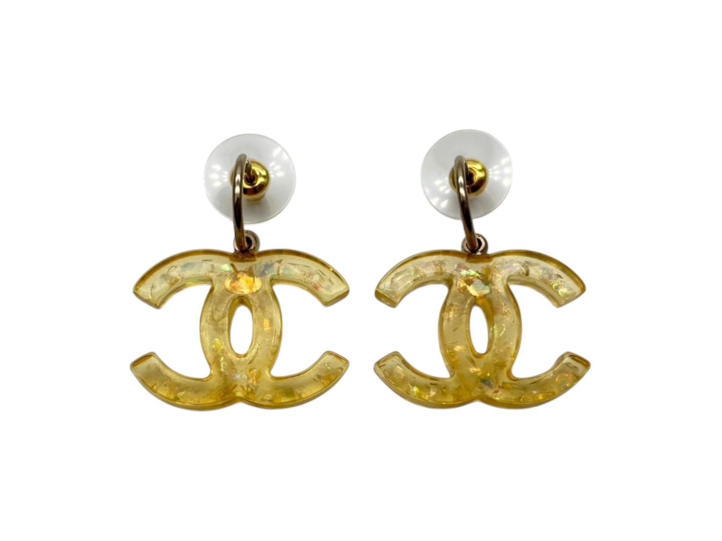 Chanel CC Logo Dangling Earrings 08 Resin Glitter Clear Yellow