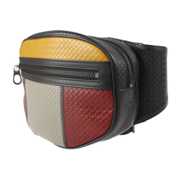 Bottega Veneta Belt Bag IN Micro Intrecciato Embossed Waist Calfleath — view 2