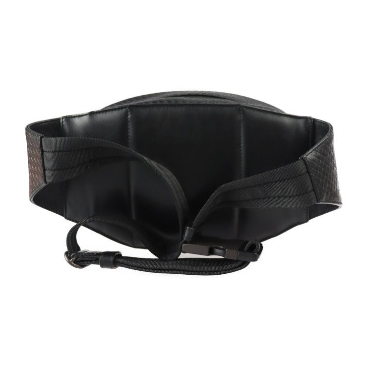 Bottega Veneta Belt Bag IN Micro Intrecciato Embossed Waist Calfleath — view 3