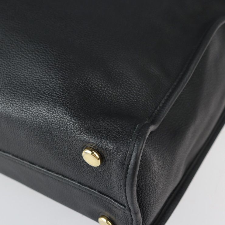 Gucci Logo Medium Tote Shoulder Bag Embossed Leather Black — view 5