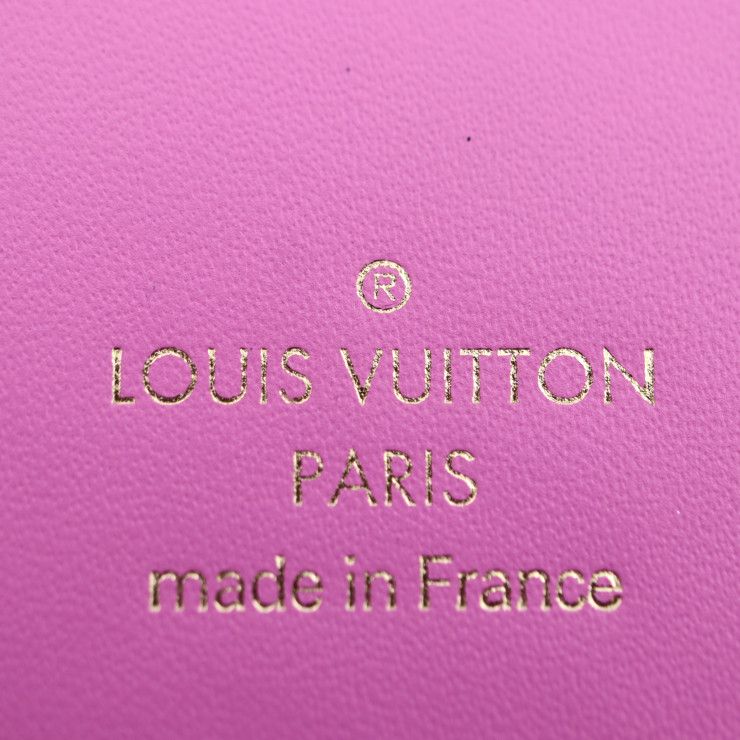 Louis Vuitton Porte Cles Illustre Key Holder Monogram Vernis Leather — view 6