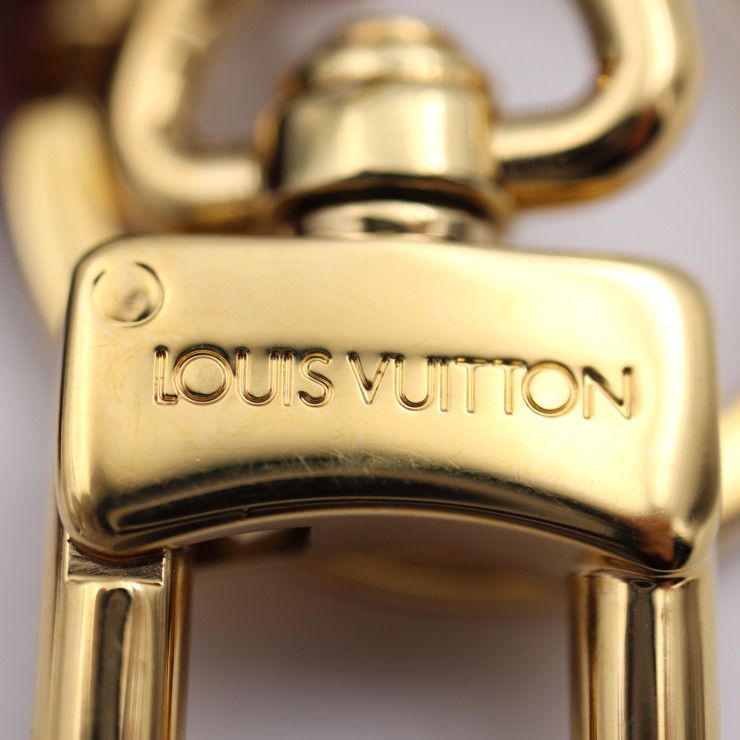 Louis Vuitton Porte Cles Illustre Key Holder Monogram Vernis Leather — view 5