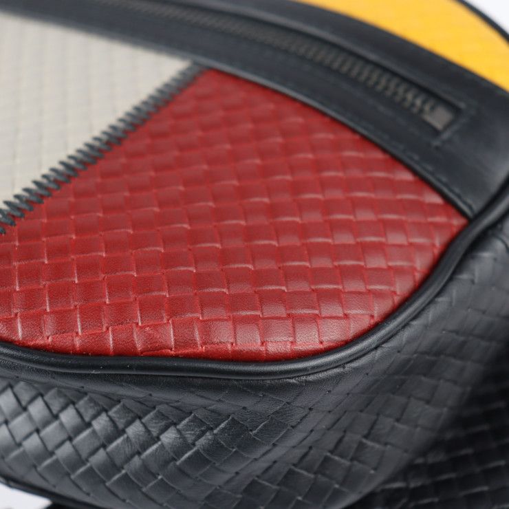 Bottega Veneta Belt Bag IN Micro Intrecciato Embossed Waist Calfleath — view 5