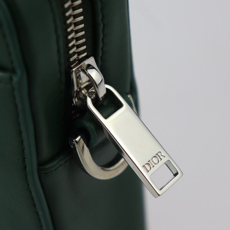 Christian Dior World Tour Messenger Pouch Shoulder Bag 2 Leather Green — view 6