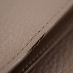 Louis Vuitton Portefeuille Capucines Long Wallet Taurillon Leather Taupe — view 5