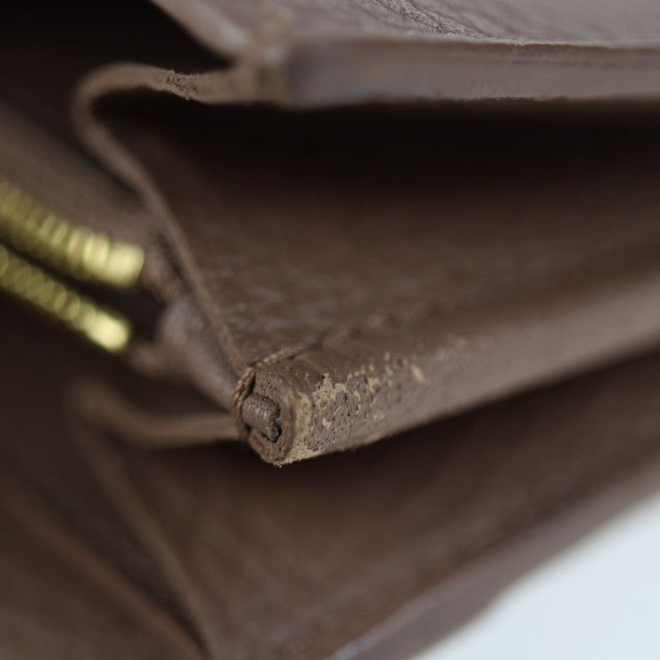Louis Vuitton Portefeuille Capucines Long Wallet Taurillon Leather Taupe — view 9