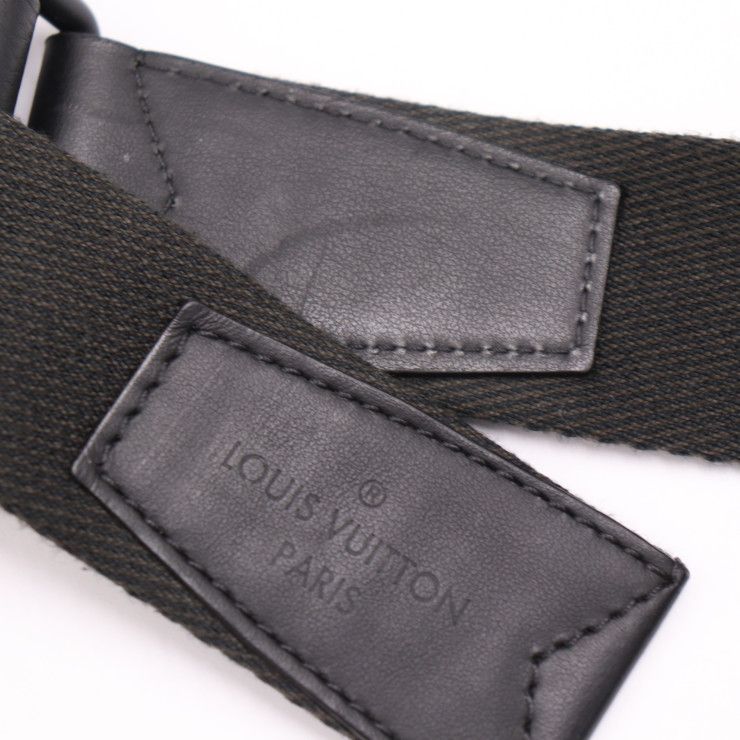 Louis Vuitton Take Off Suring Body Bag Grain Leather Noir Black Logo — view 7