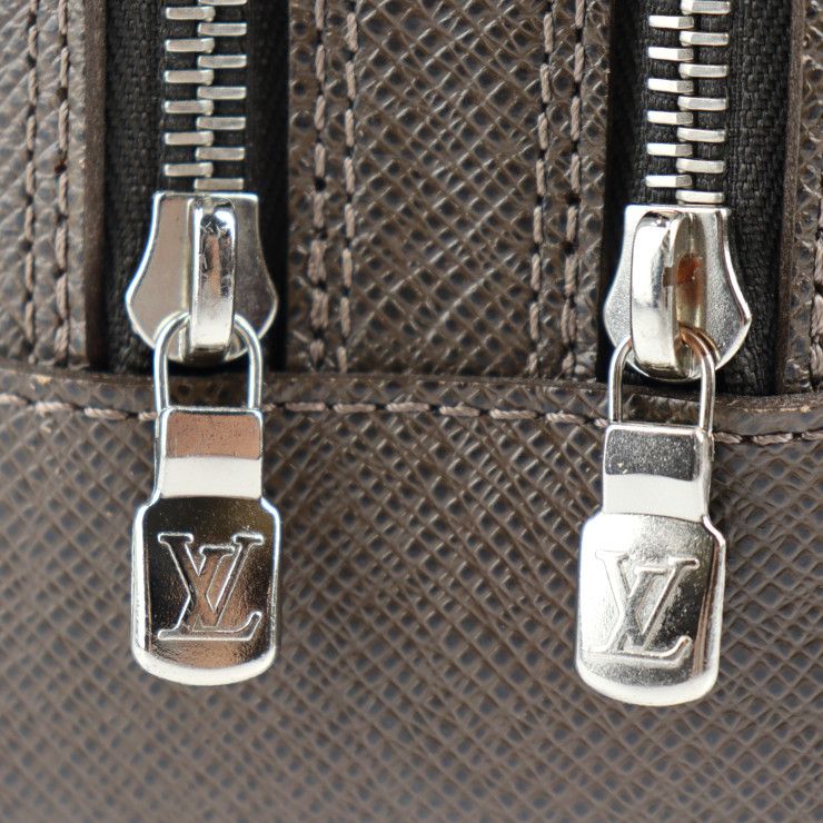 Louis Vuitton Pavel Second Bag Leather Grizzly Brown Silver Hardware — view 7