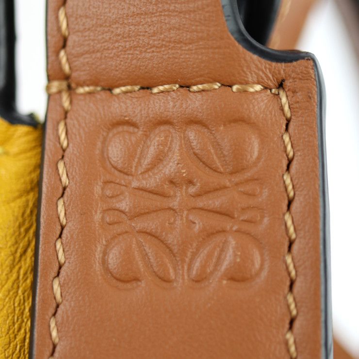 Loewe Horseshoe Shoulder Bag X03 Leather Yellowish Brown Drawstring — view 9