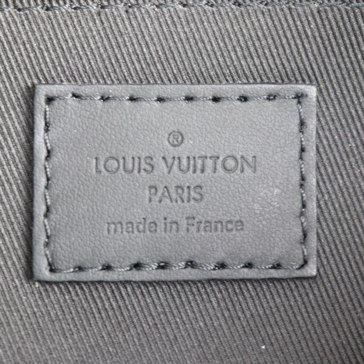 Louis Vuitton Monogram Porochon Shoulder Bag Taurillon Leather Gray — view 9