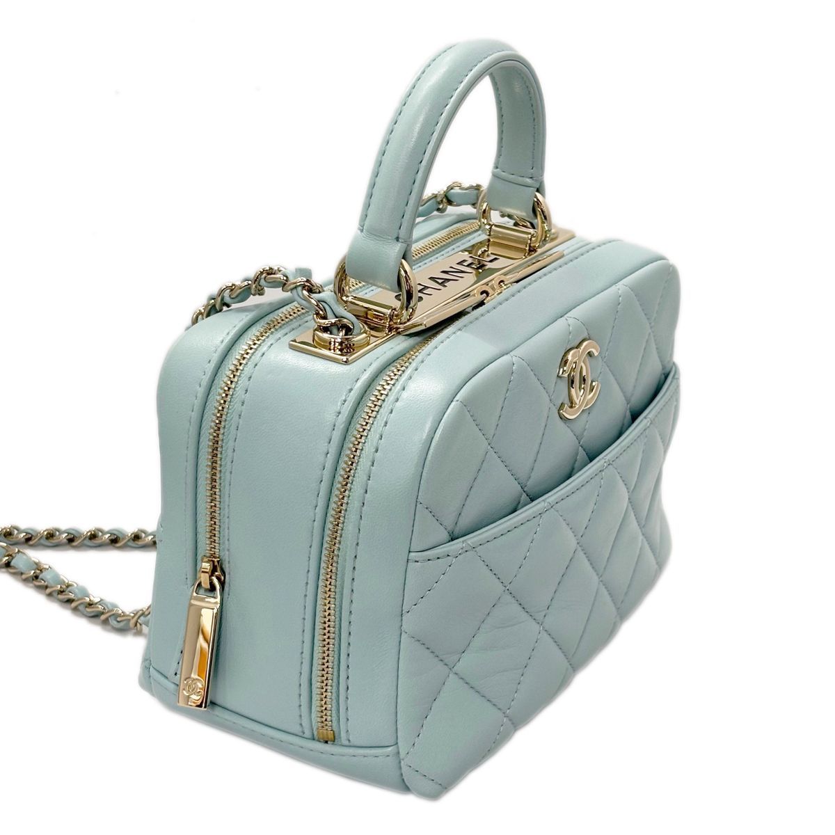 Chanel Quilted Chain Shoulder Bag Lambskin Trendy CC Mizuiro Champagne Gold — view 2