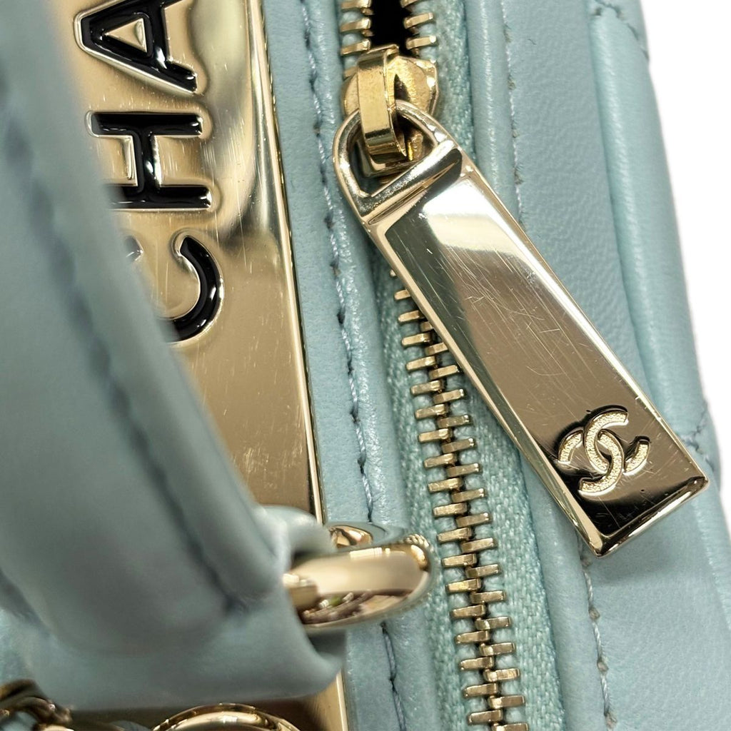 Chanel Quilted Chain Shoulder Bag Lambskin Trendy CC Mizuiro Champagne Gold — view 7