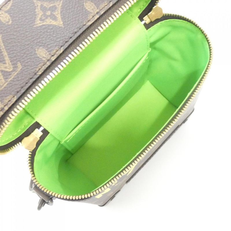 Louis Vuitton Monogram Vertical Box Trunk Bag — view 5