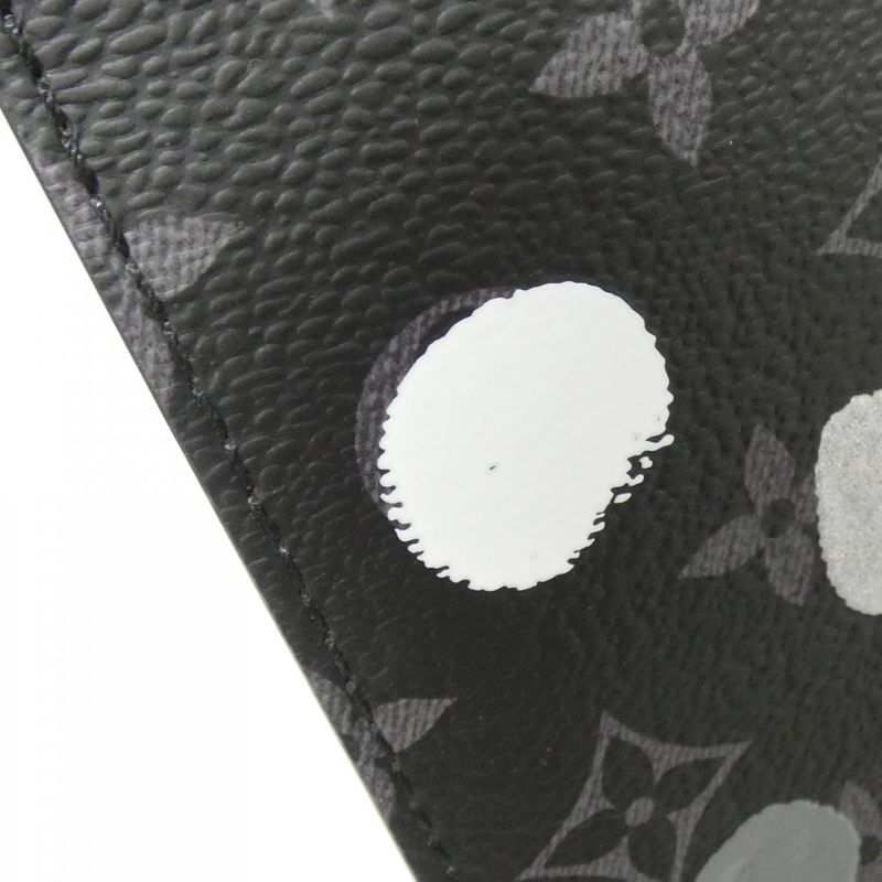 Louis Vuitton Monogram Eclipse Sac Plat Bag — view 4