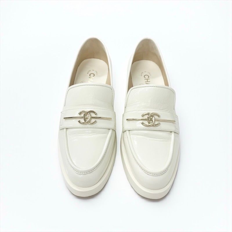 Chanel Loafer Leather Shoes White Gold Coco Mark — view 2