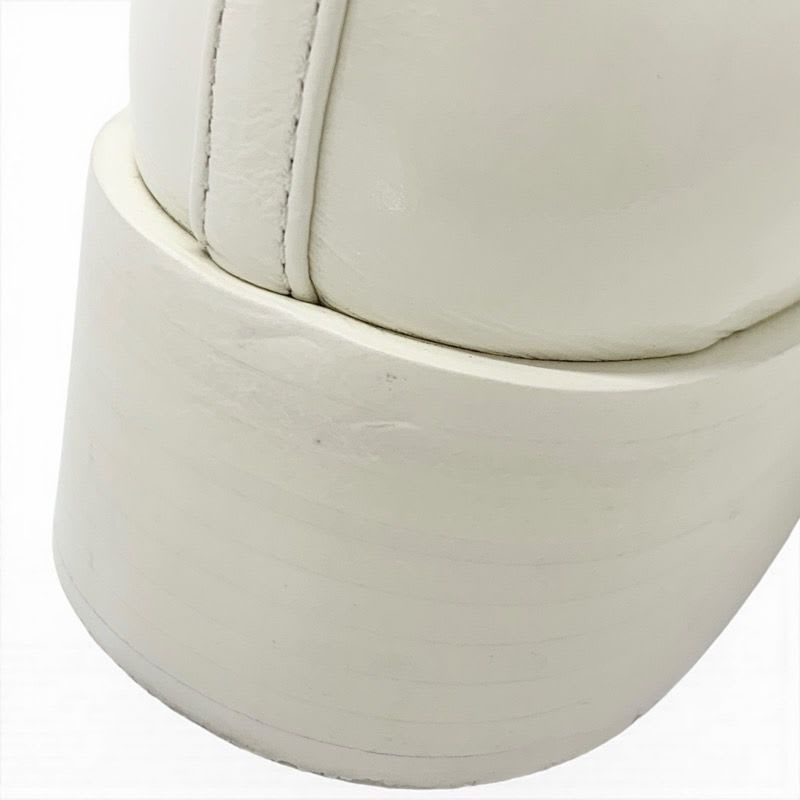 Chanel Loafer Leather Shoes White Gold Coco Mark — view 8