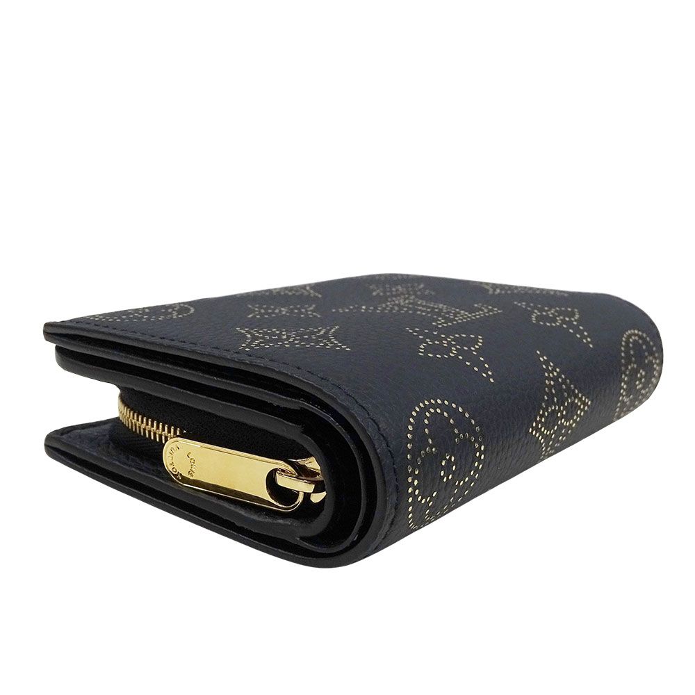 Louis Vuitton Wallet Bifold Monogram Mahina Portefeuille — view 8