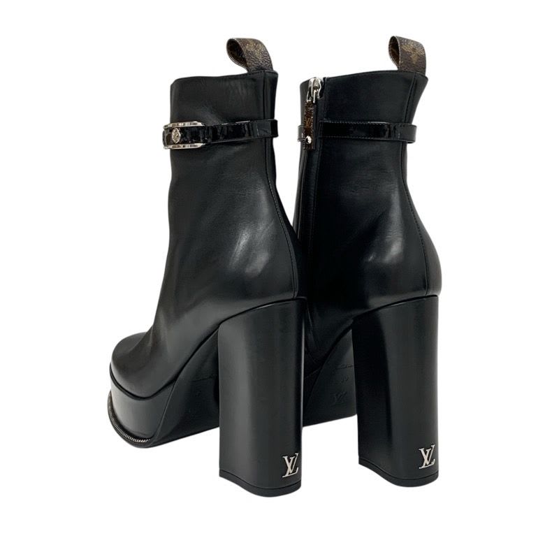 Louis Vuitton Fameline Monogram Boots Short Shoes Leather Patent Black — view 4