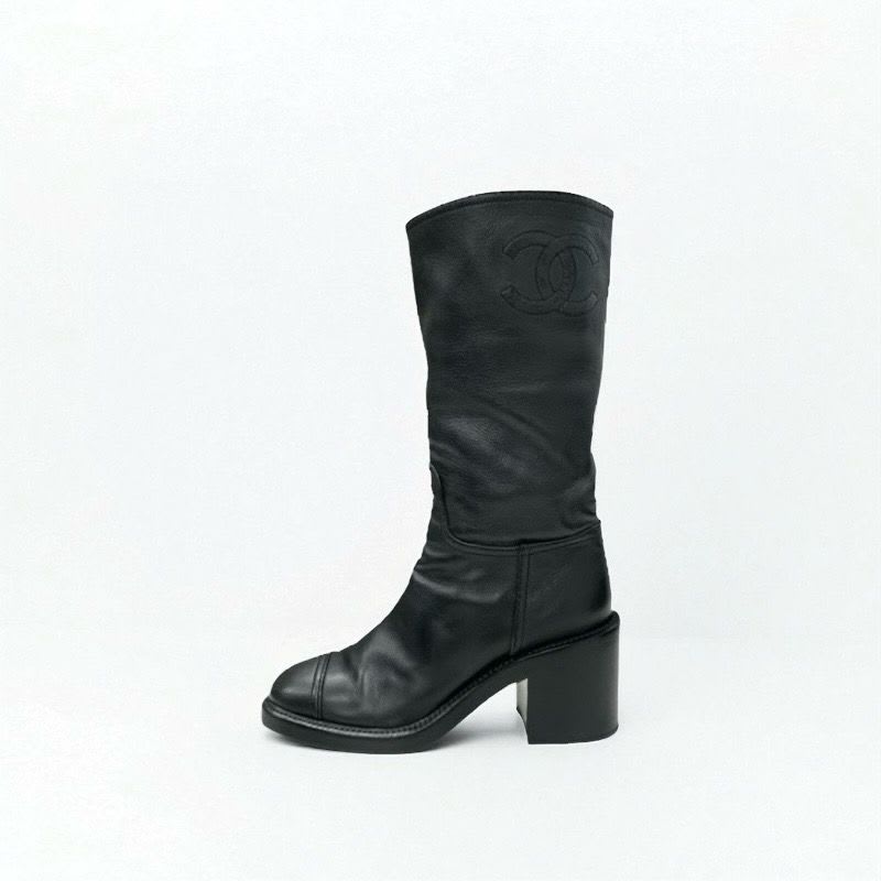 Chanel Boots Long Shoes Calfskin Black Coco Mark Middle — view 3