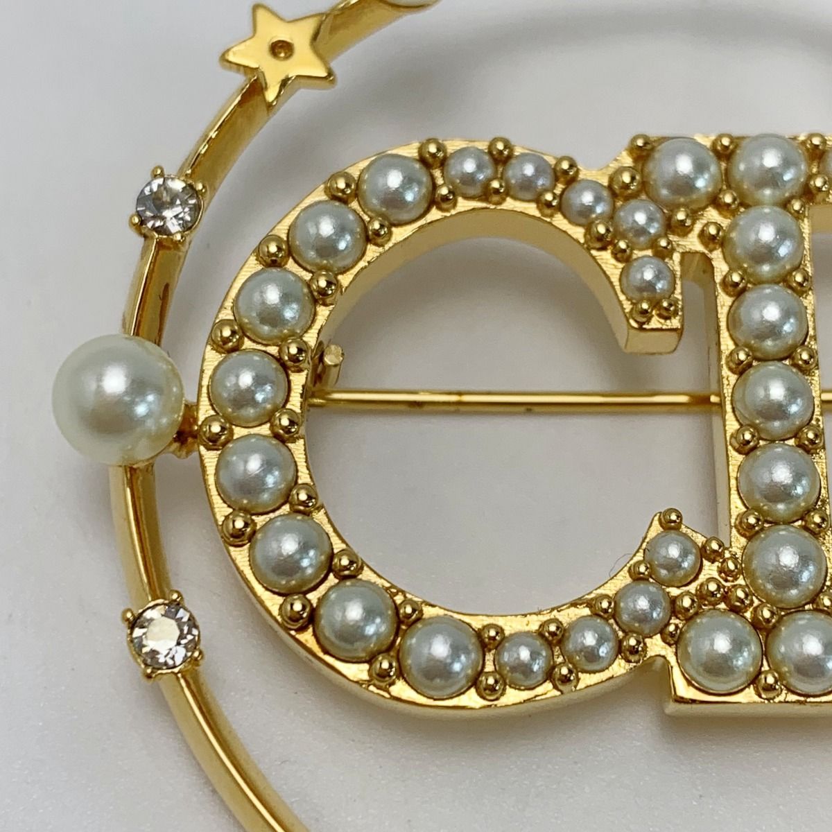 Christian Dior Brooch CD Logo Gold Plated — view 5