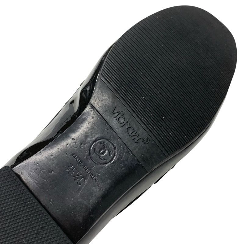 Chanel Loafer Leather Shoes Enamel Black Gold Coco Mark — view 8