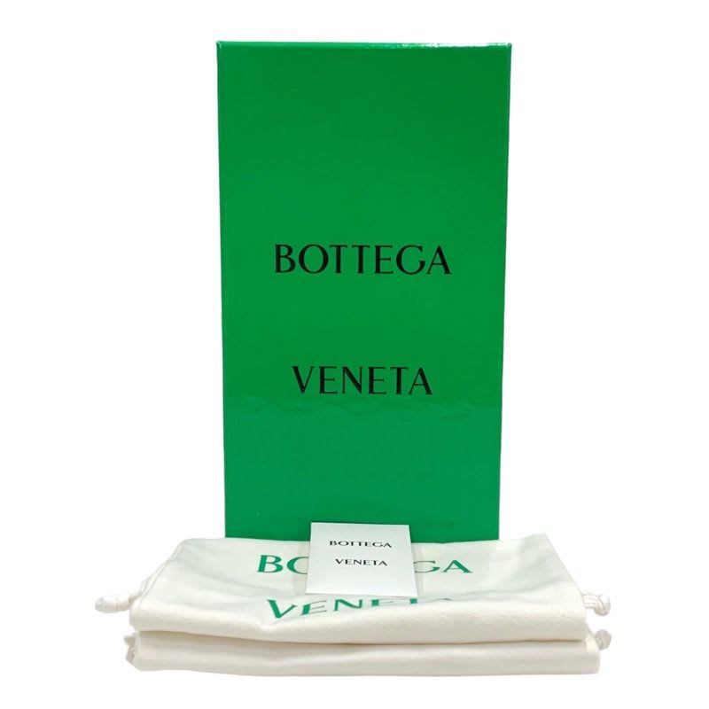 Bottega Veneta Sandals Shoes Lambskin White Mules Quilted — view 9
