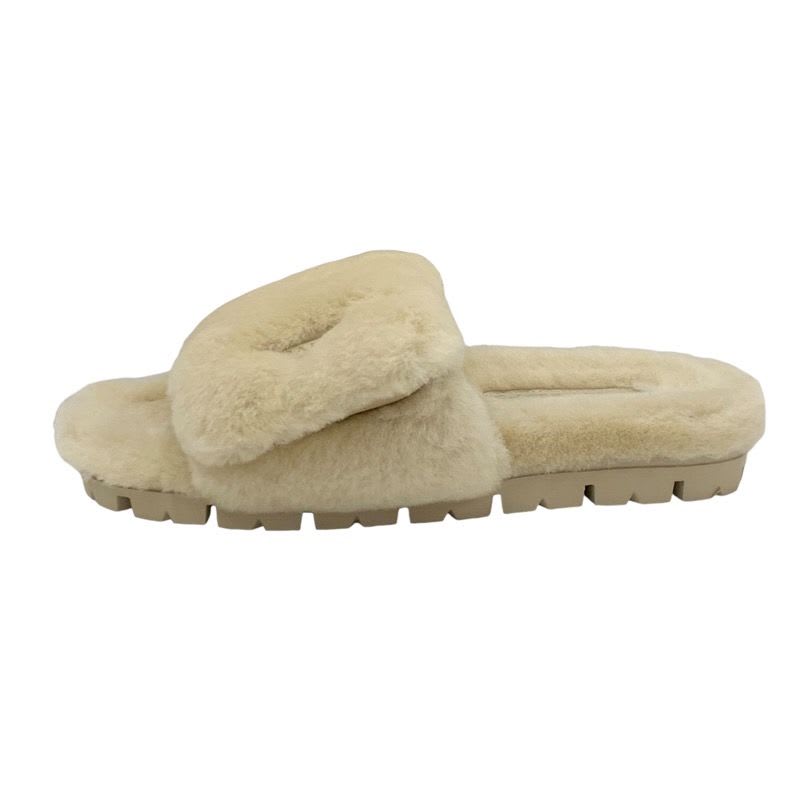 Prada Flat Sandals Shoes Sheep Fur Beige Mules Logo Plate — view 3