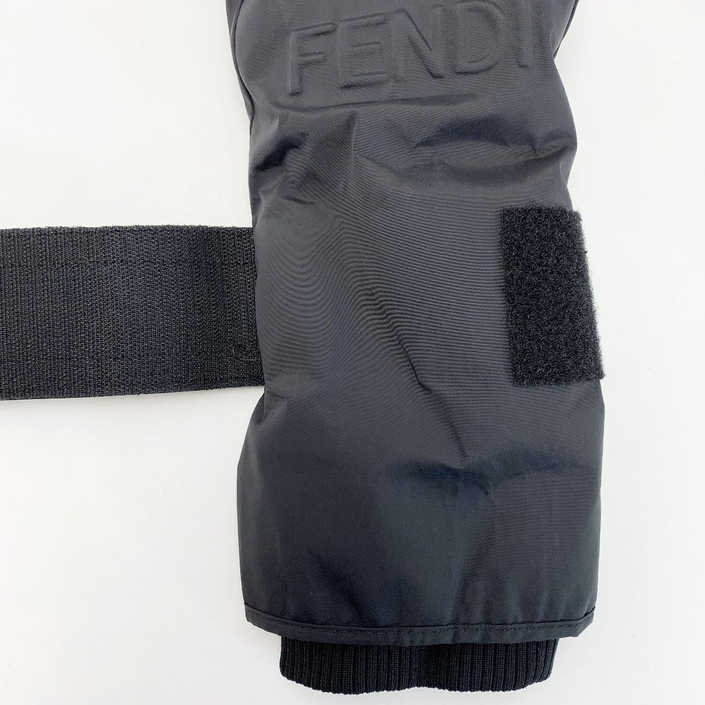 Fendi Embossed FF Logo Gloves Black L Size Nylon — view 4