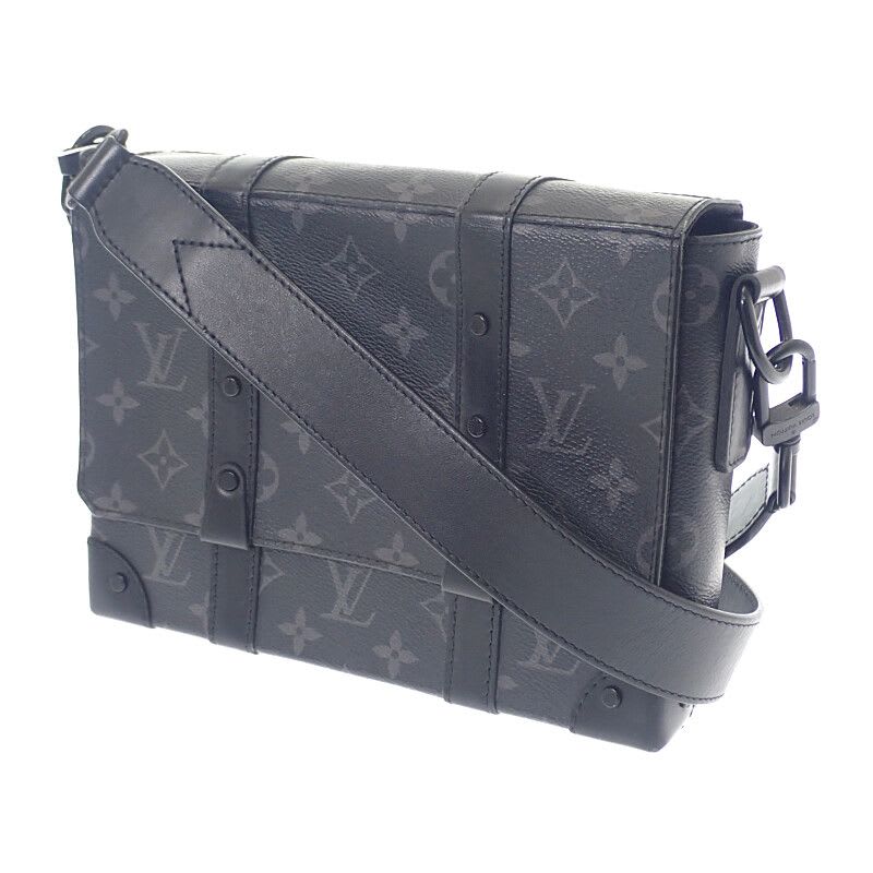 Louis Vuitton Trunk Messenger PM Shoulder Bag Monogram Canvas Black — view 4