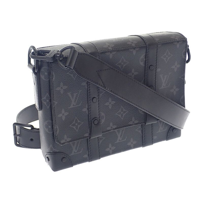 Louis Vuitton Trunk Messenger PM Shoulder Bag Monogram Canvas Black — view 3