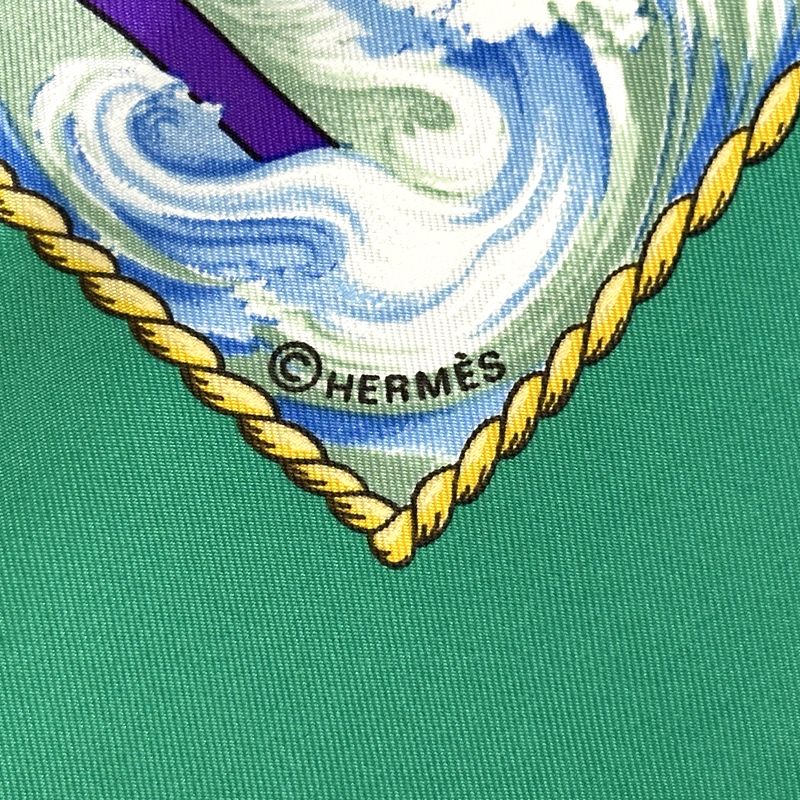 Hermes Scarf Carre 90 Vive Le Vent Blow Into the Wind Silk Green — view 4