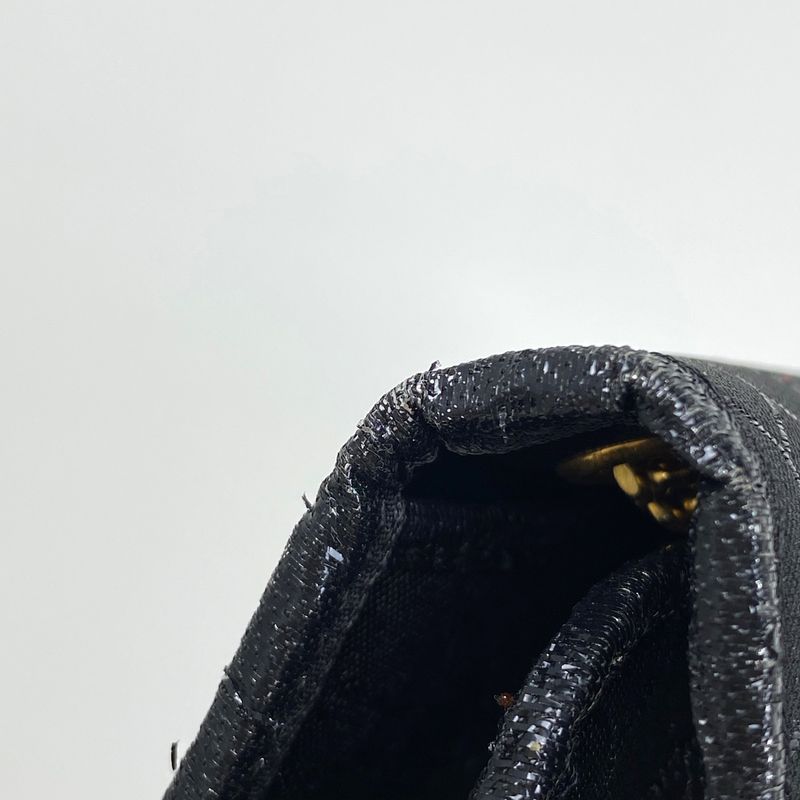 Christian Dior Honeycomb Pattern Chain Shoulder Bag 2-Way Clutch — view 4