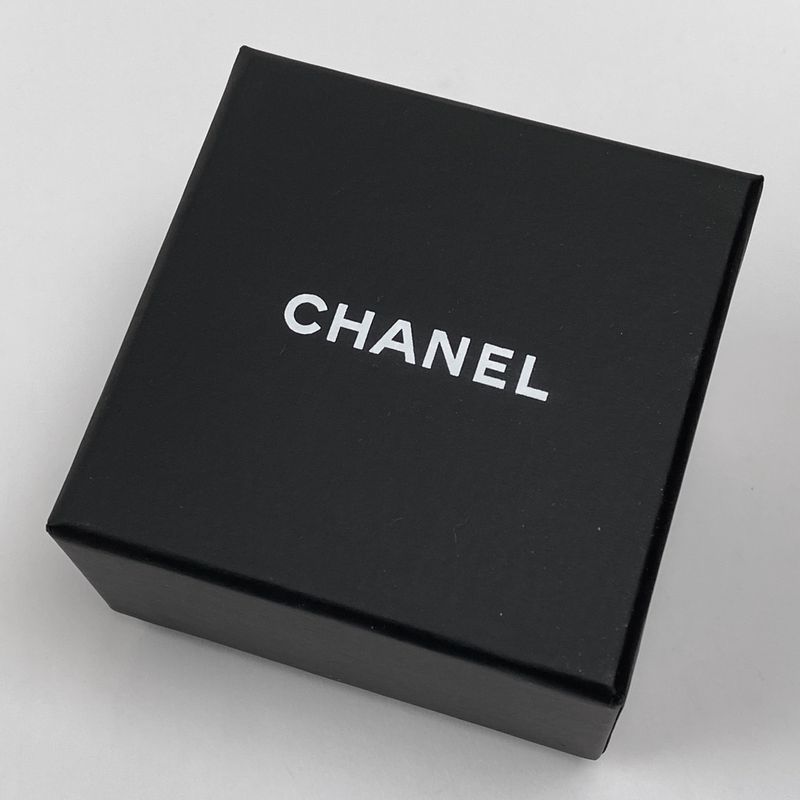 Chanel Coco Mark Rhinestone Ring Moon CC 11.5 Silver Plated — view 7
