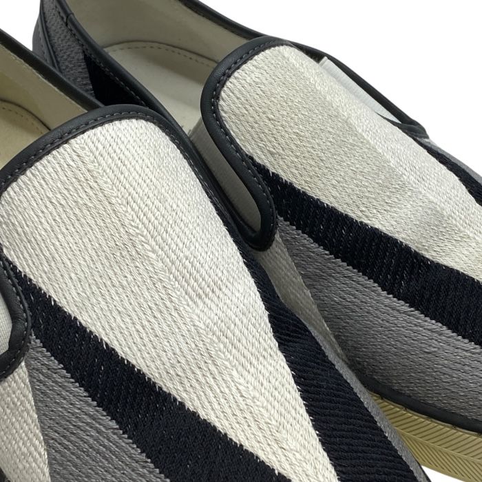 Bottega Veneta Intrecciato Slip-on Flat Shoes Leather Black White — view 7