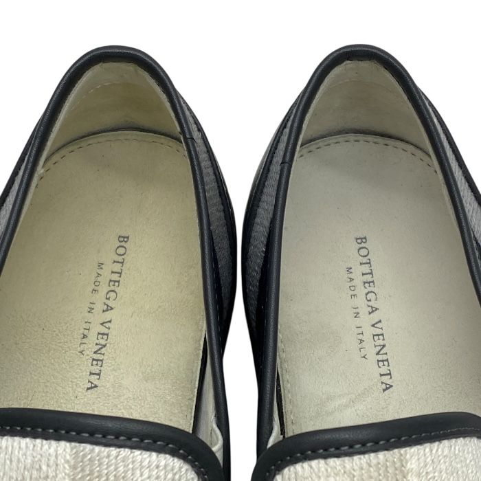 Bottega Veneta Intrecciato Slip-on Flat Shoes Leather Black White — view 8