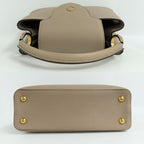 Louis Vuitton Capucines MM Galle Taurillon Gdhardware Handbag — view 5