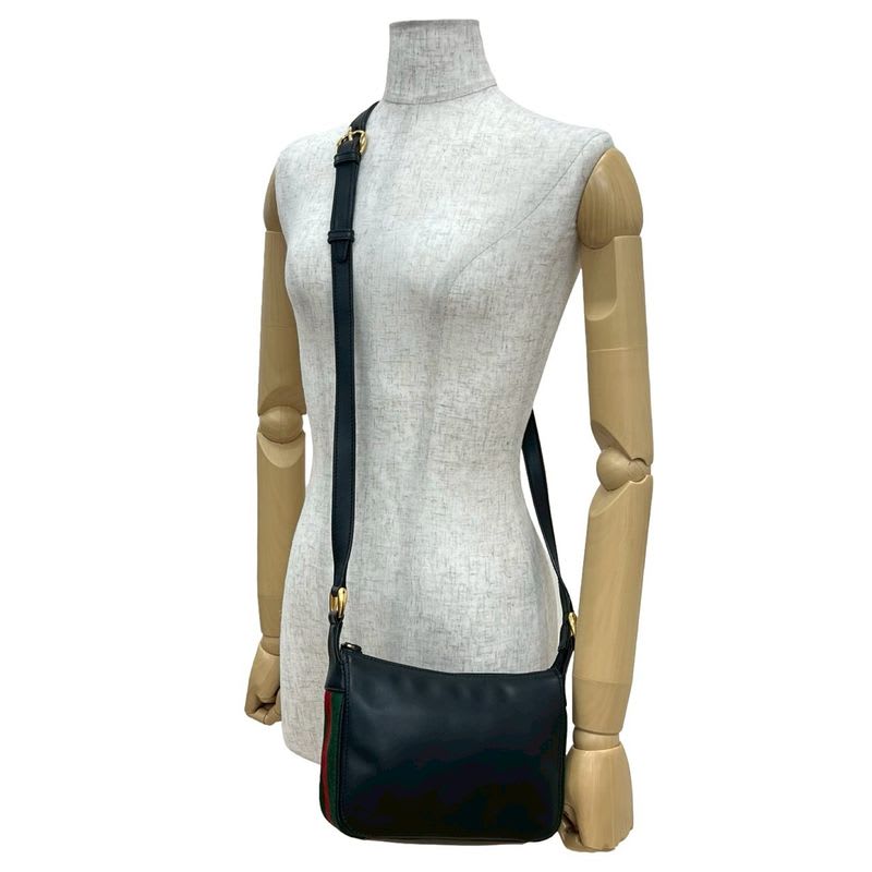 Gucci Vintage Sherry Line Leather Shoulder Bag — view 3