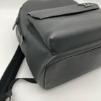Louis Vuitton LV Aerogram Pilot Sling Bag Leather Noir Black — view 8