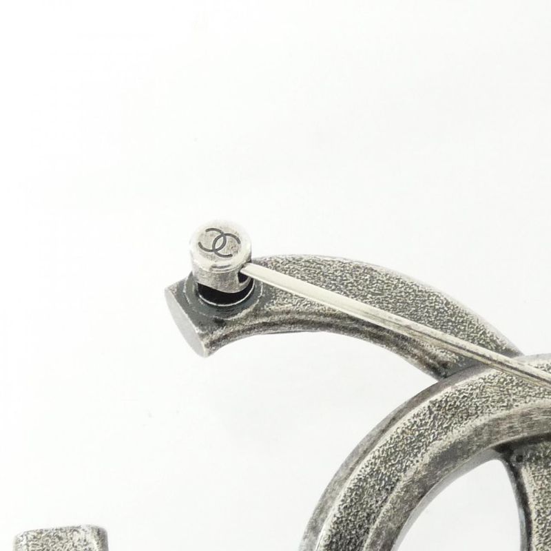 Chanel Abd785 Size 5 Brooch — view 4