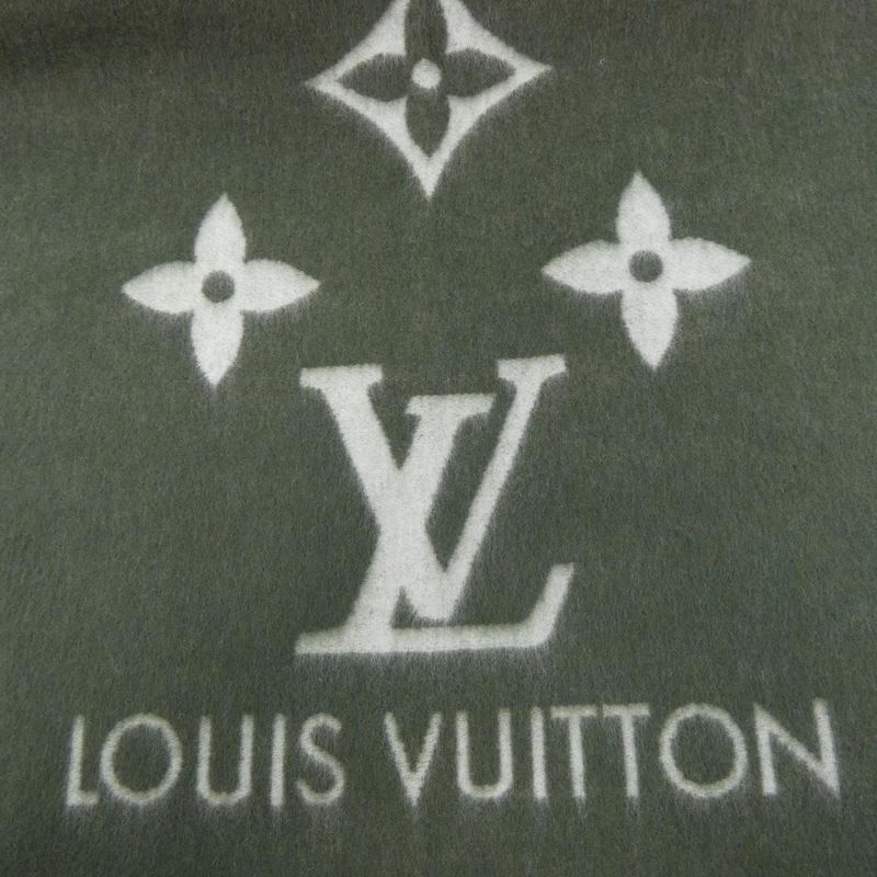Louis Vuitton Echarpe Reykjavik Gradient Stole — view 4